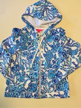 Lilly Pulitzer Audrey zip-up hoodie featuring a Turquoise Oasis tropical print